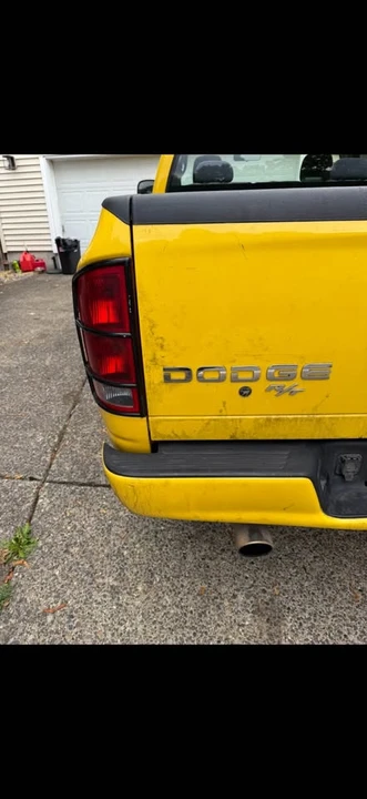 2004 Dodge Ram SRT-10 3rd Gen - Image 3 of 4