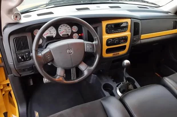 2004 Dodge Ram SRT-10 3rd Gen - Image 4 of 7