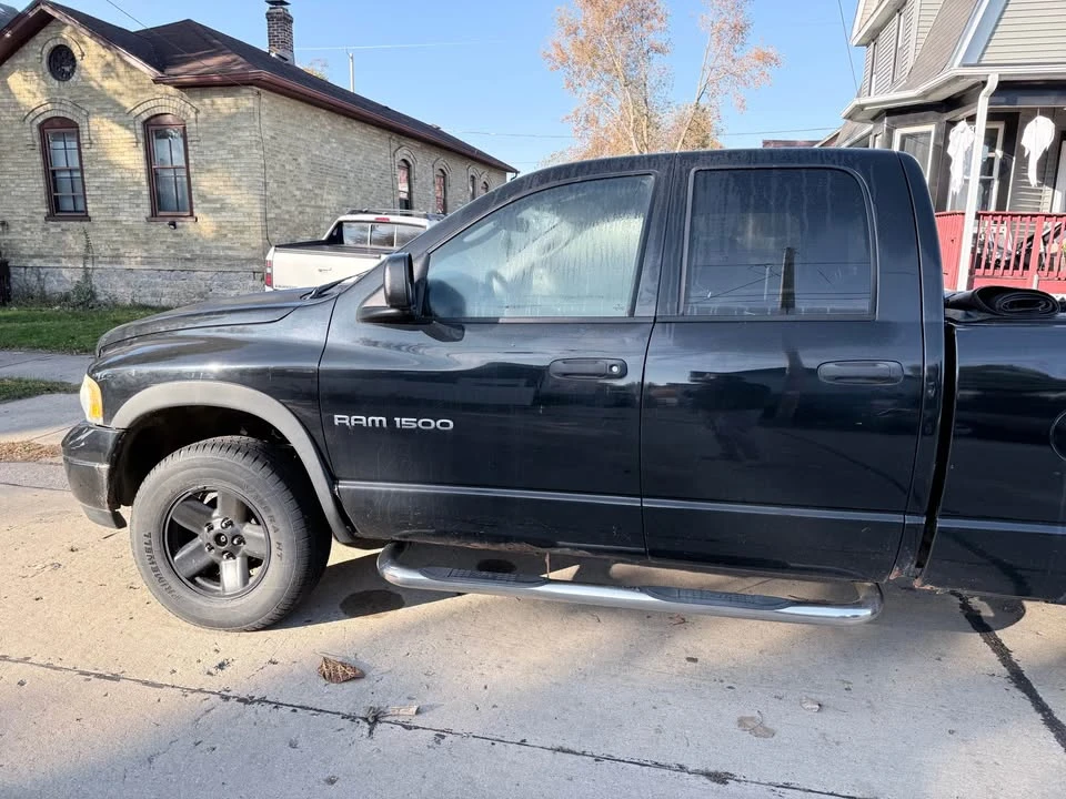 2004 Dodge Ram 3rd Gen - Image 9 of 10