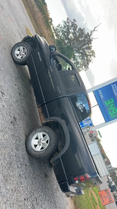 2004 Dodge Ram 3rd Gen - Image 3 of 3