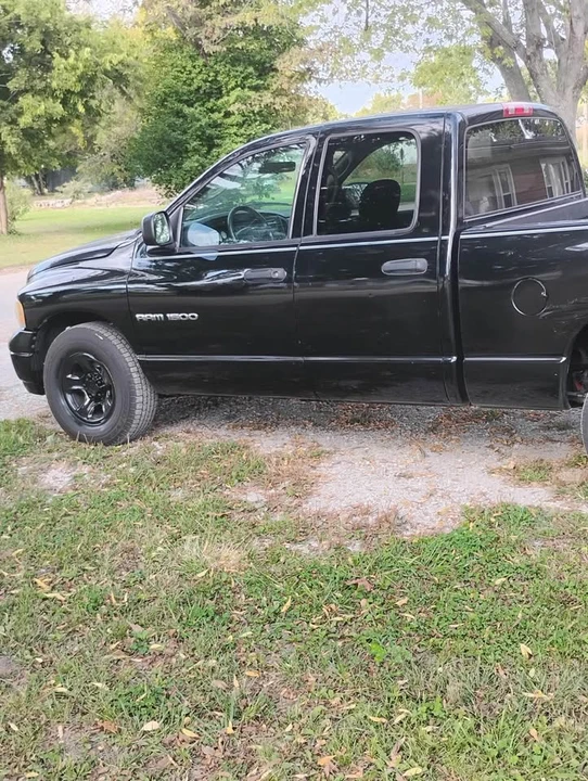 2004 Dodge Ram 3rd Gen - Image 3 of 9