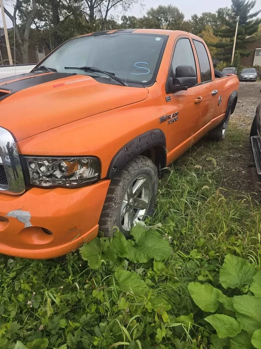 2004 Dodge Ram 3rd Gen - Image 2 of 8
