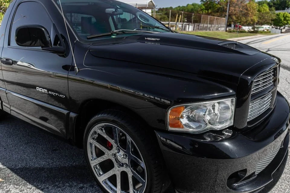 2004 Dodge Ram SRT-10 3rd Gen - Image 3 of 20