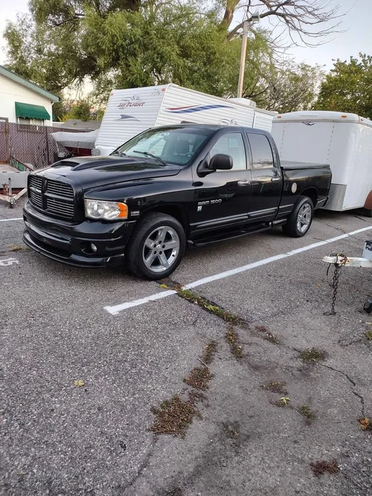 2004 Dodge Ram 3rd Gen - Image 2 of 8