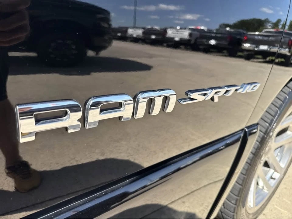 2004 Dodge Ram SRT-10 3rd Gen - Image 9 of 13