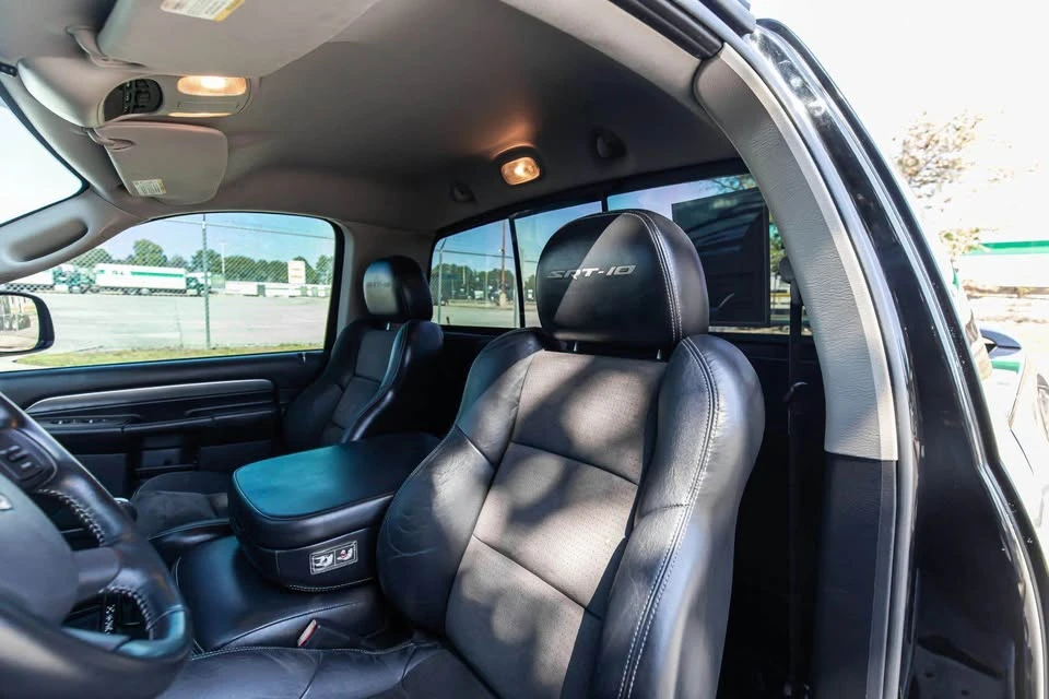 2004 Dodge Ram SRT-10 3rd Gen - Image 16 of 19