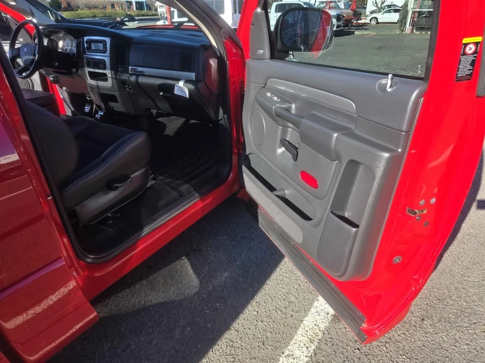 2004 Dodge Ram SRT-10 3rd Gen - Image 11 of 16