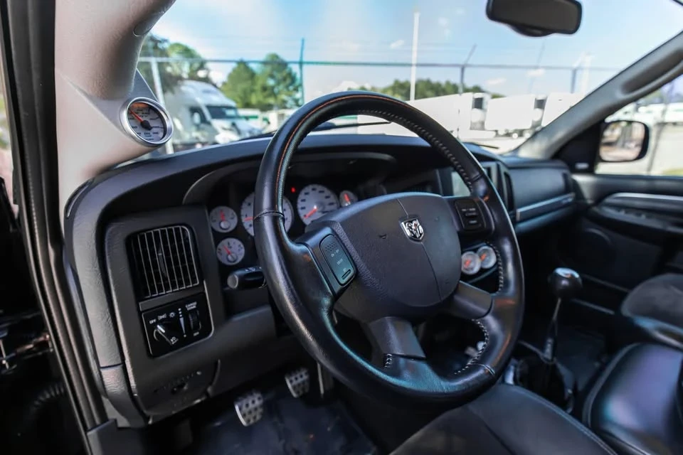 2004 Dodge Ram SRT-10 3rd Gen - Image 14 of 20