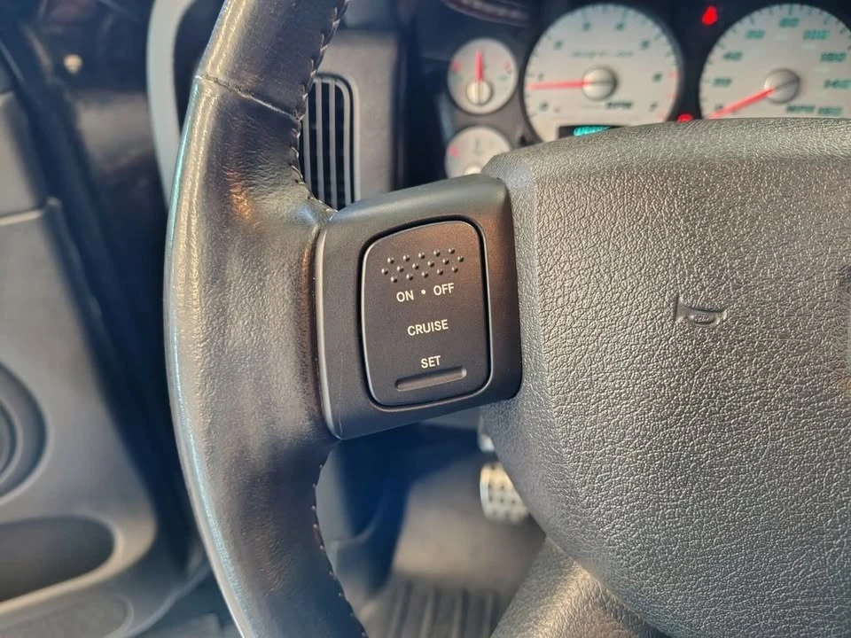 2004 Dodge Ram SRT-10 3rd Gen - Image 11 of 18