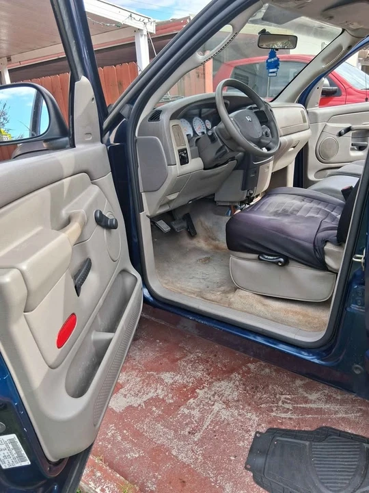 2004 Dodge Ram 3rd Gen - Image 2 of 10