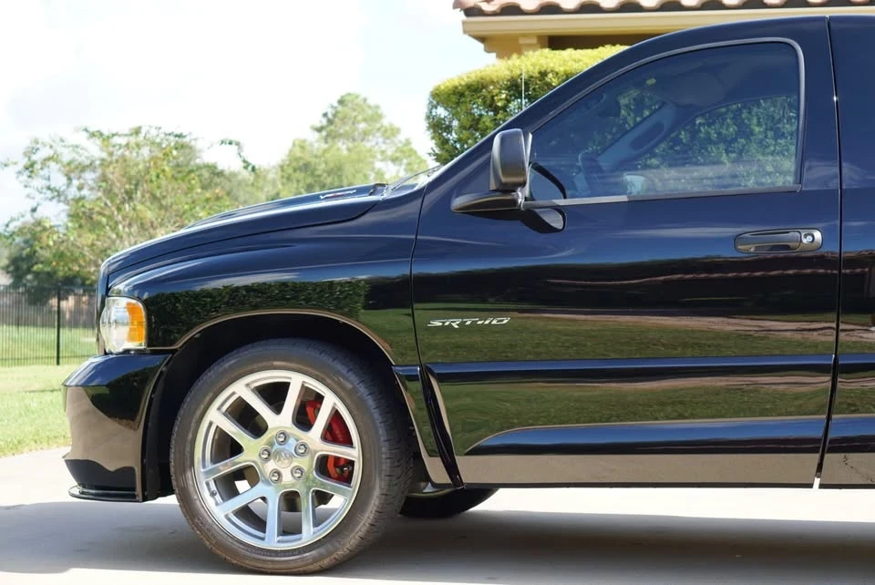 2004 Dodge Ram SRT-10 3rd Gen - Image 9 of 19