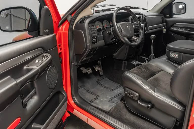 2004 Dodge Ram SRT-10 3rd Gen - Image 11 of 12