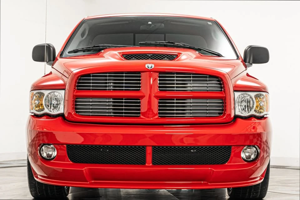 2004 Dodge Ram SRT-10 3rd Gen - Image 4 of 11