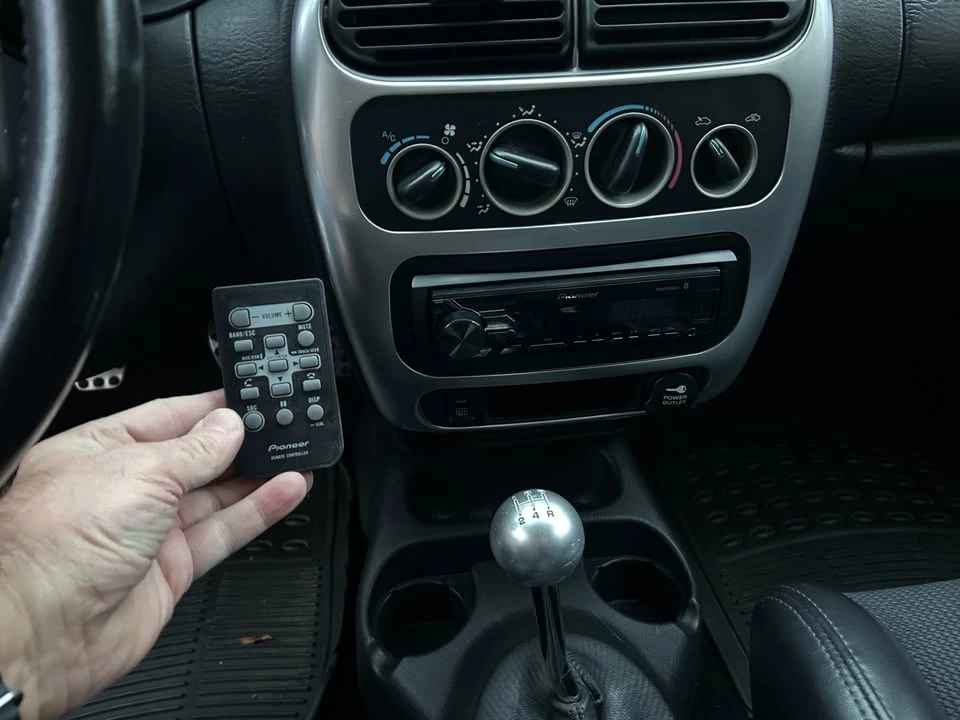 2004 Dodge Neon SRT-4 - Image 10 of 17