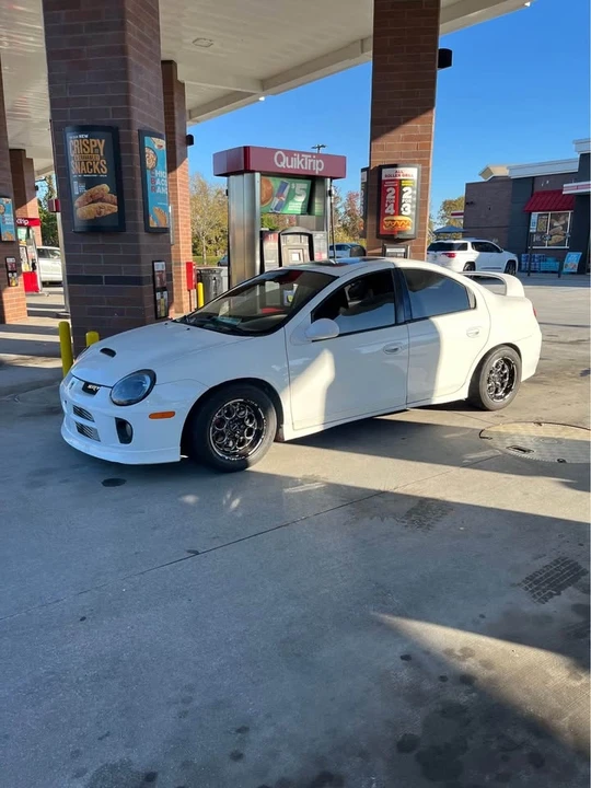 2004 Dodge Neon SRT-4 - Image 2 of 8