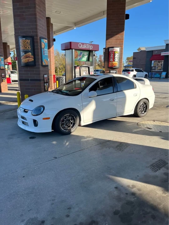 2004 Dodge Neon SRT-4 - Image 2 of 8