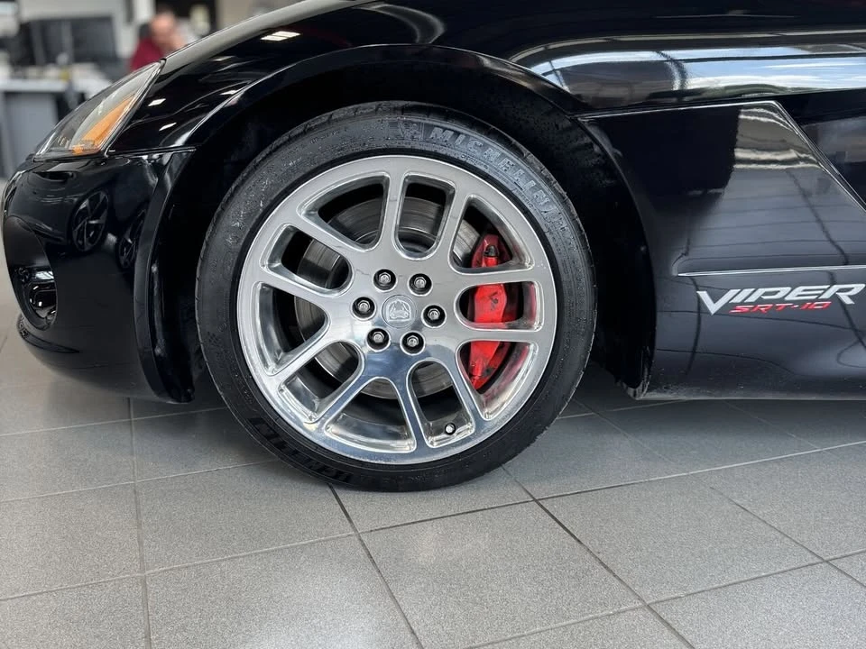 2004 Dodge Viper 3rd Gen - Image 7 of 11