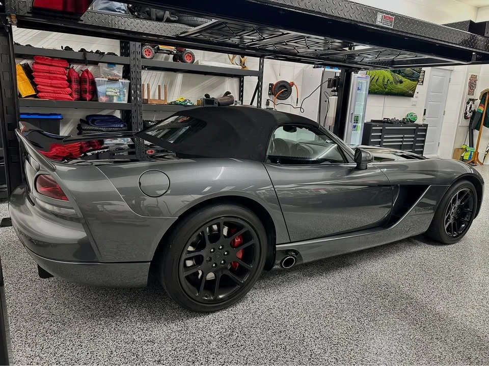 2004 Dodge Viper 3rd Gen - Image 2 of 16