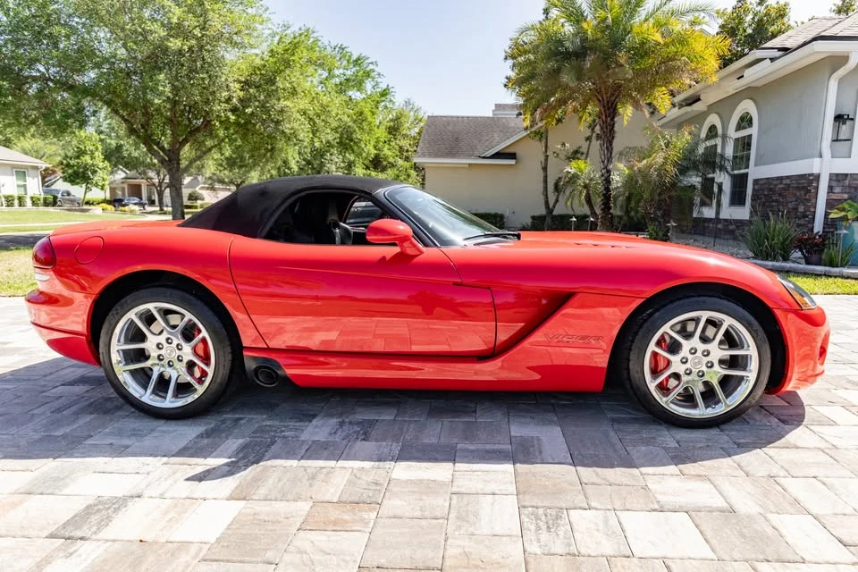 2004 Dodge Viper 3rd Gen - Image 3 of 6