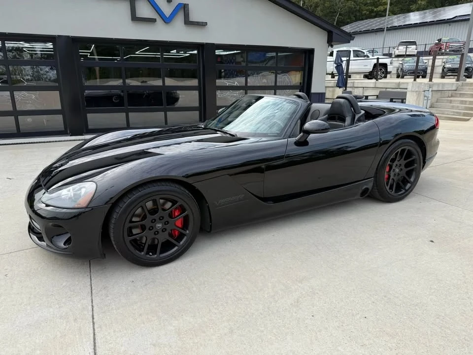 2004 Dodge Viper 3rd Gen - Image 11 of 17