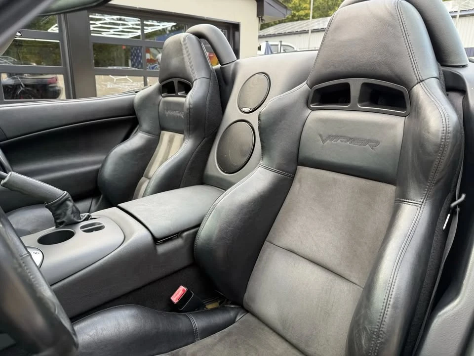 2004 Dodge Viper 3rd Gen - Image 17 of 17