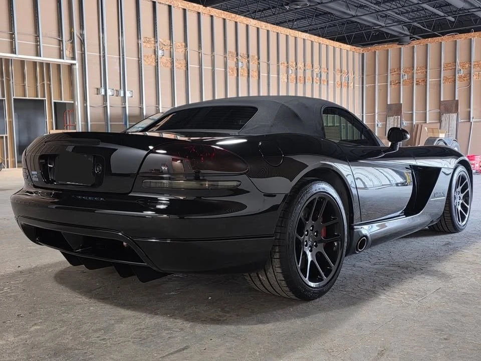 2004 Dodge Viper 3rd Gen - Image 4 of 15