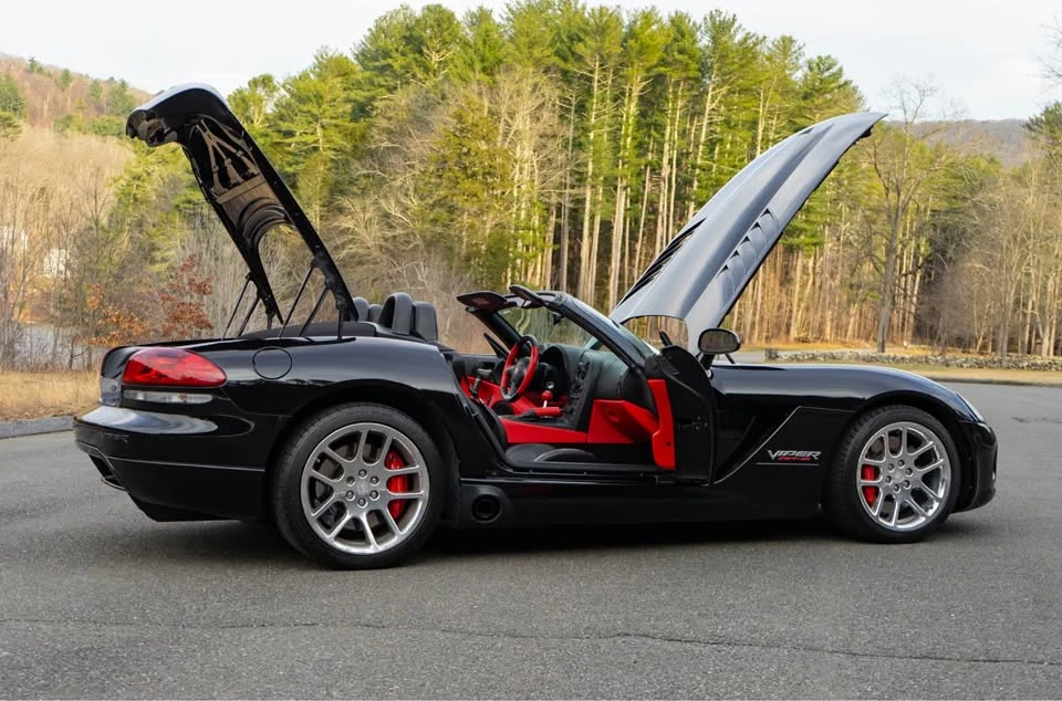 2004 Dodge Viper 3rd Gen - Image 6 of 13