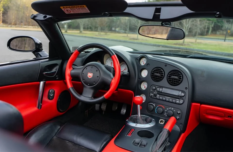 2004 Dodge Viper 3rd Gen - Image 10 of 13