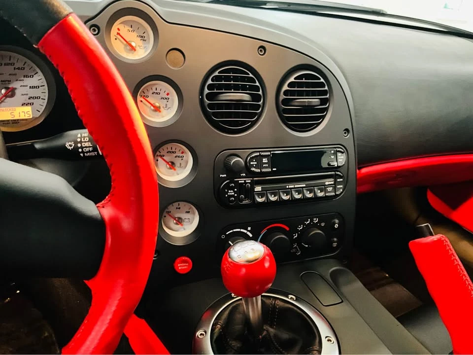 2004 Dodge Viper 3rd Gen - Image 12 of 20
