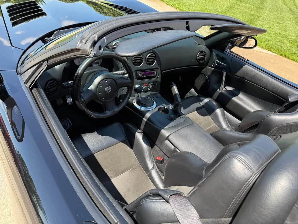 2004 Dodge Viper 3rd Gen - Image 6 of 14