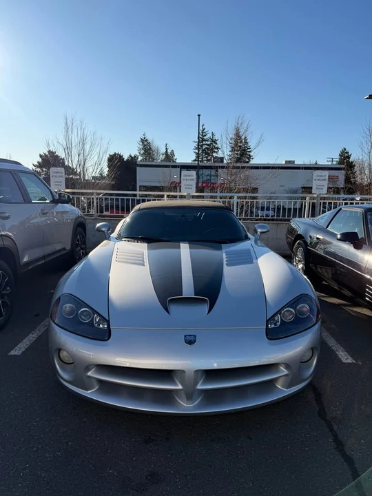 2004 Dodge Viper 3rd Gen - Image 2 of 7
