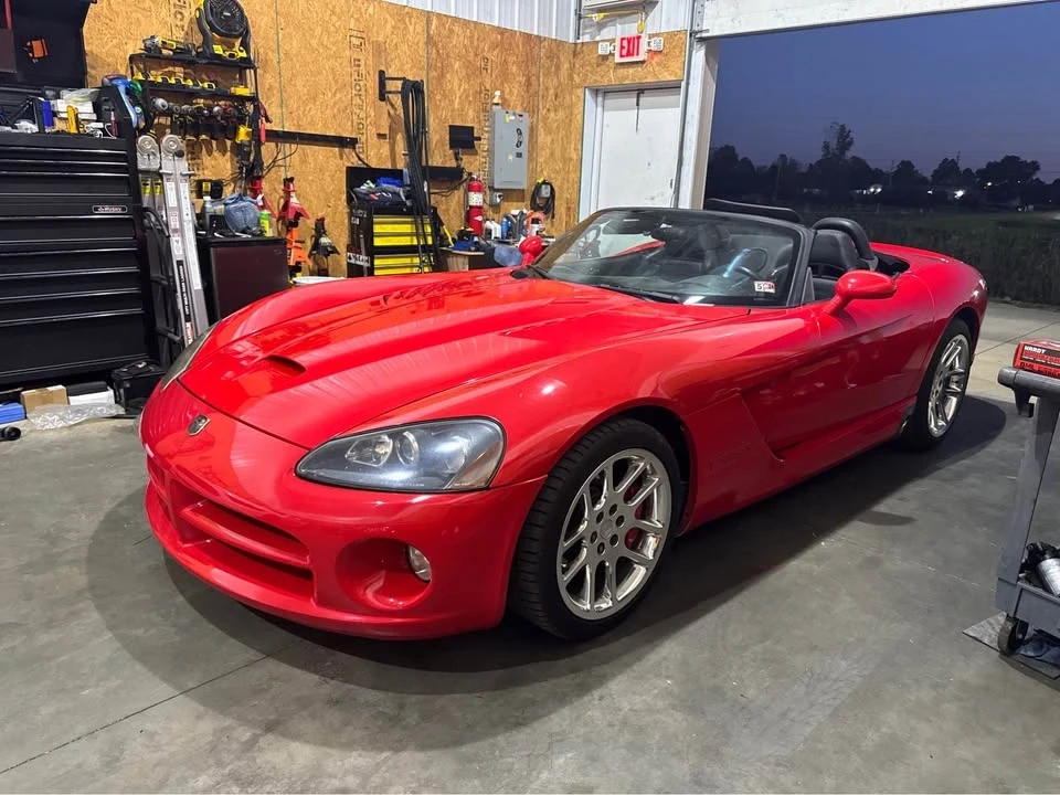 2004 Dodge Viper 3rd Gen - Image 2 of 4