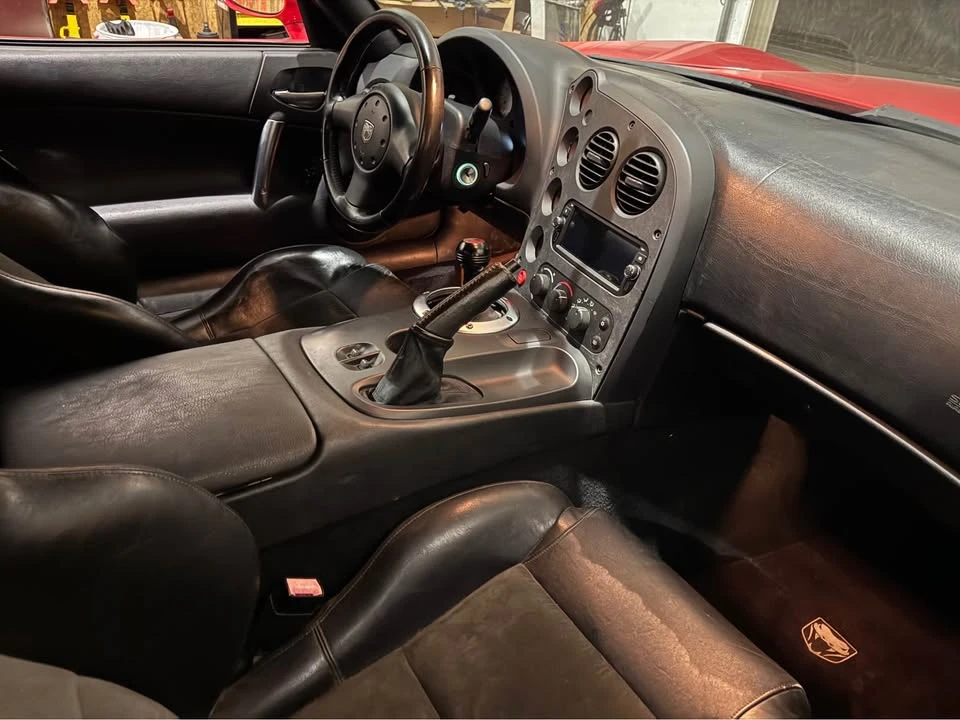 2004 Dodge Viper 3rd Gen - Image 5 of 11