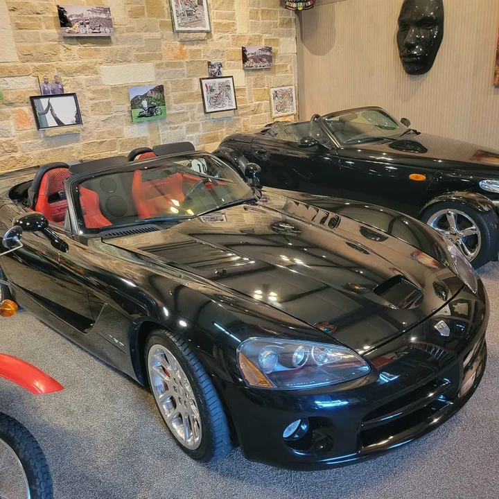 2004 Dodge Viper 3rd Gen - Image 10 of 15