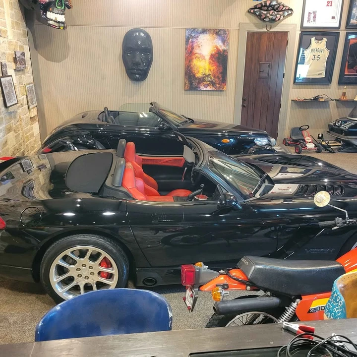 2004 Dodge Viper 3rd Gen - Image 9 of 15