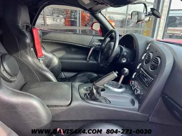 2004 Dodge Viper 3rd Gen - Image 15 of 16