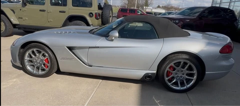 2004 Dodge Viper 3rd Gen - Image 6 of 14