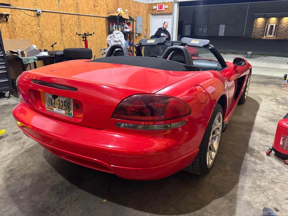 2004 Dodge Viper 3rd Gen - Image 11 of 14