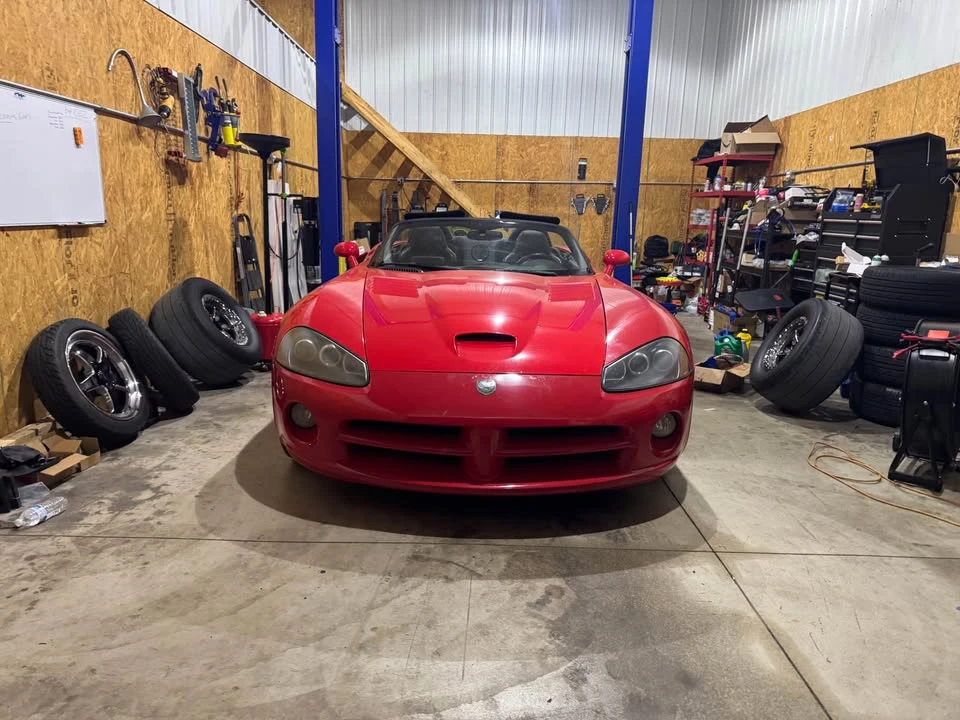 2004 Dodge Viper 3rd Gen - Image 3 of 14