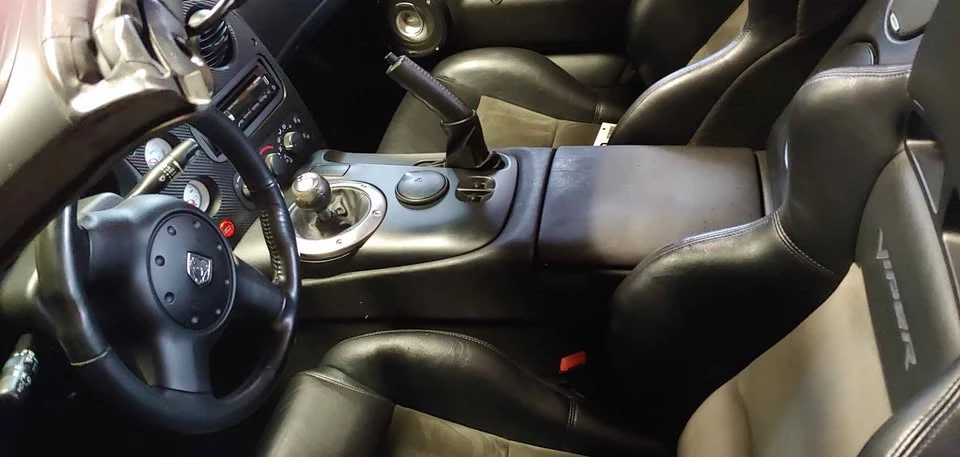2004 Dodge Viper 3rd Gen - Image 3 of 3