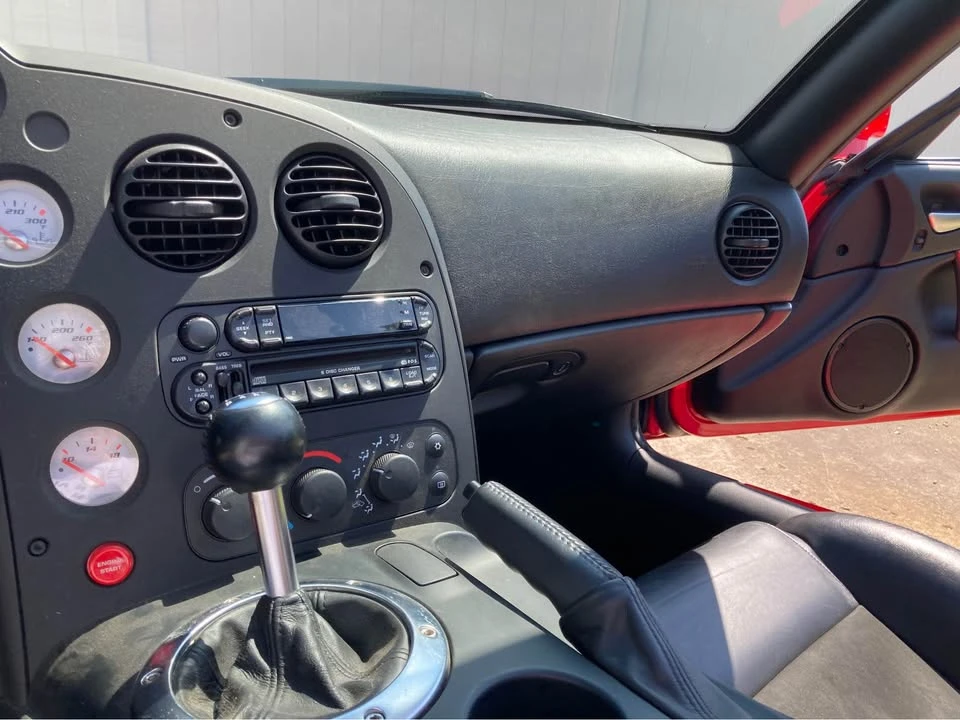 2004 Dodge Viper 3rd Gen - Image 18 of 19