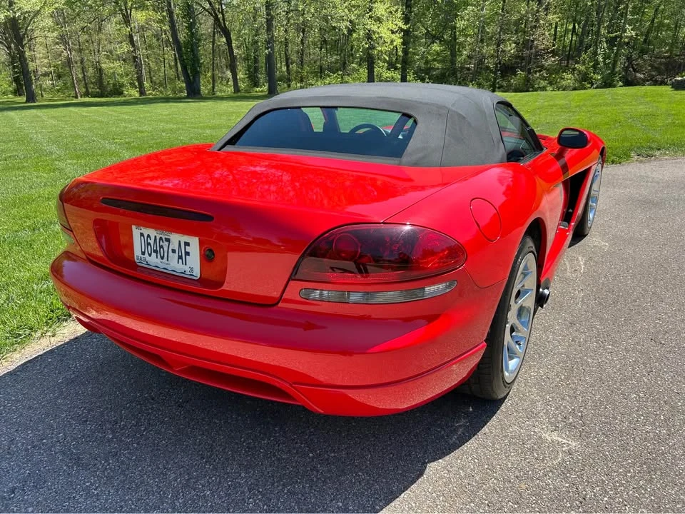 2004 Dodge Viper 3rd Gen - Image 18 of 19