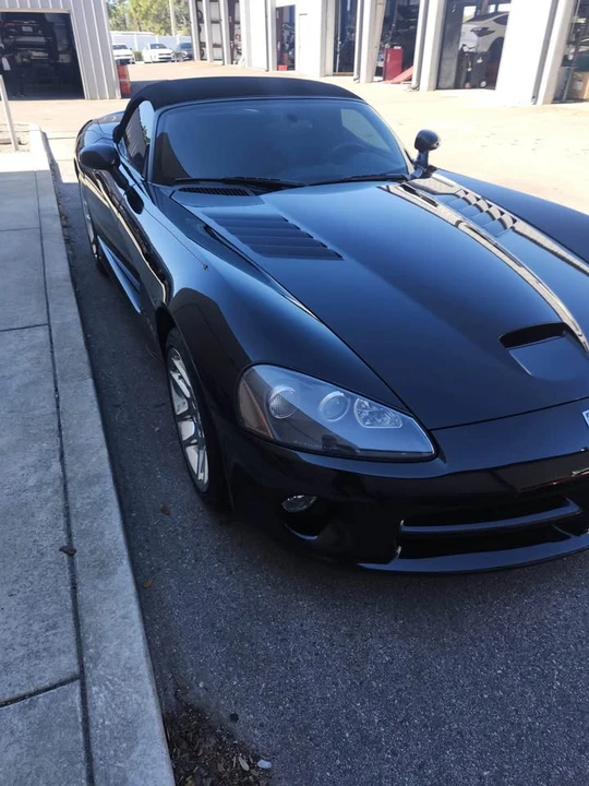2004 Dodge Viper 3rd Gen - Image 4 of 13