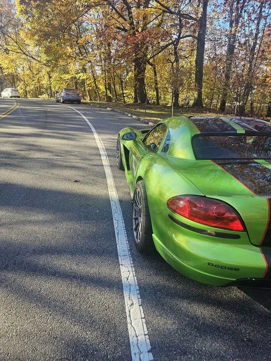 2004 Dodge Viper 3rd Gen - Image 16 of 17