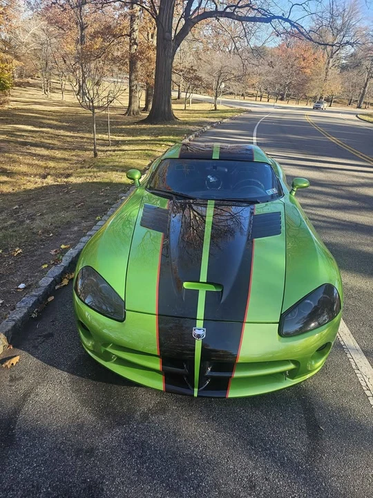 2004 Dodge Viper 3rd Gen - Image 3 of 17