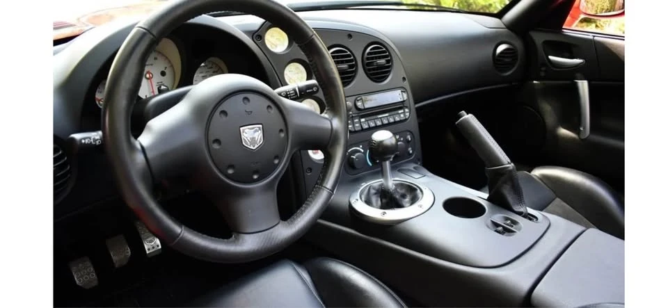 2004 Dodge Viper 3rd Gen - Image 10 of 12