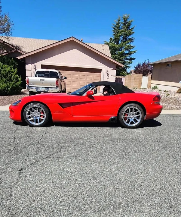 2004 Dodge Viper 3rd Gen - Image 2 of 8