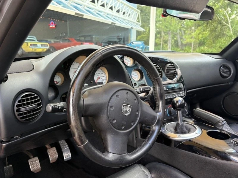 2004 Dodge Viper 3rd Gen - Image 7 of 15