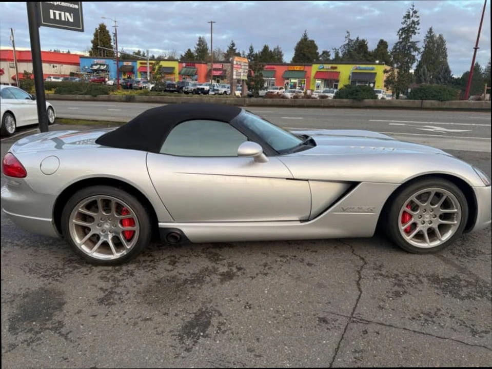 2004 Dodge Viper 3rd Gen - Image 8 of 19