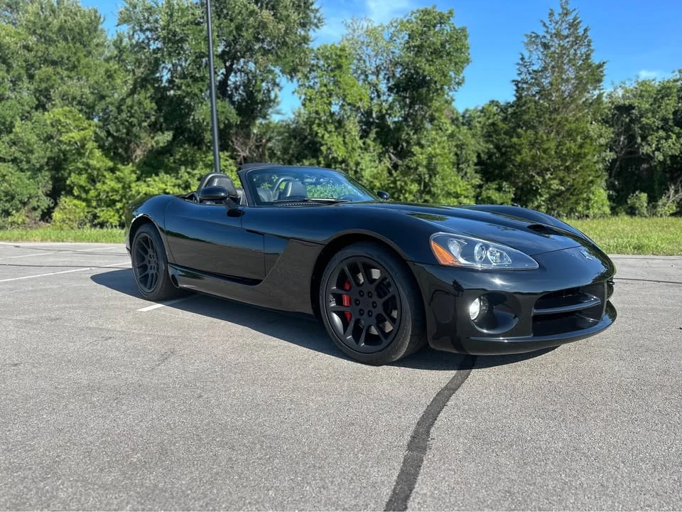 2004 Dodge Viper 3rd Gen - Image 12 of 13